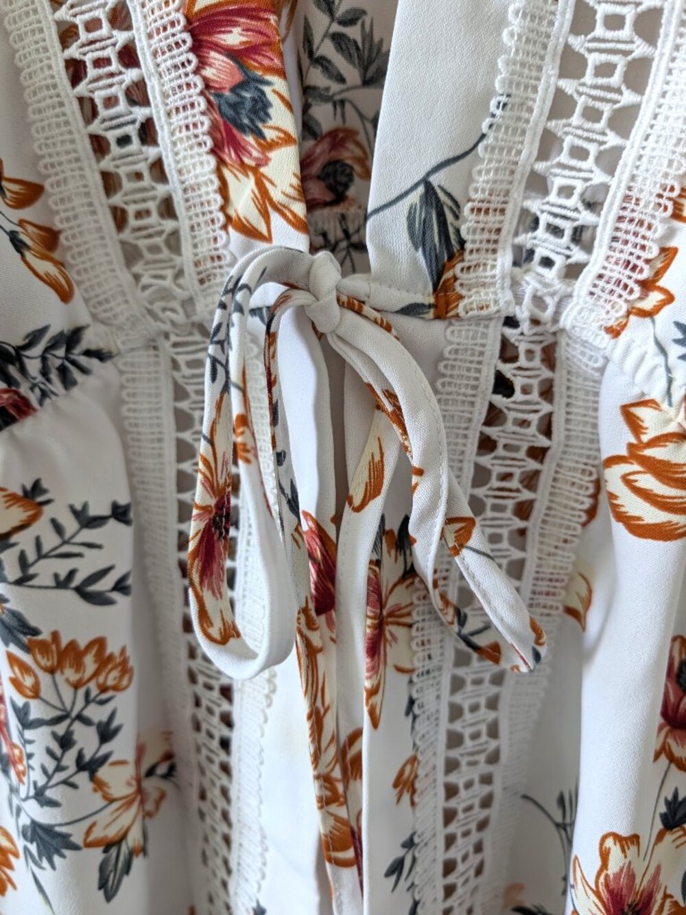 EMERY ROSE Floral Kimono Duster | Small - Picture 6 of 10